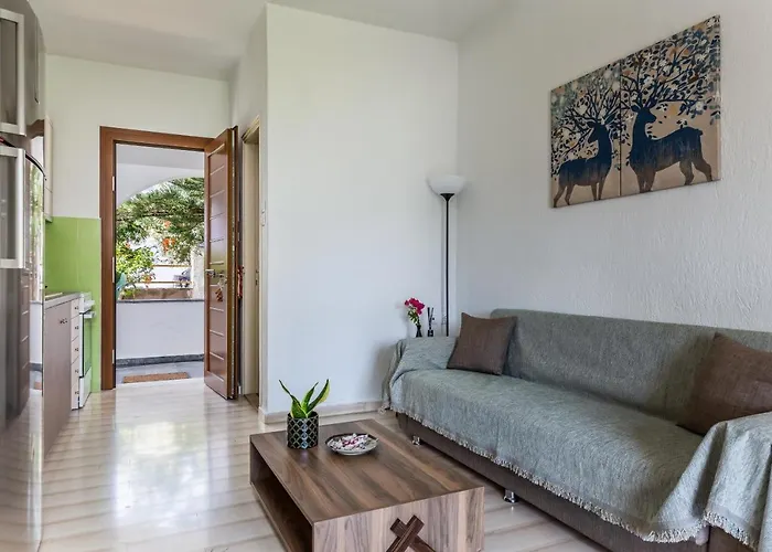 Lina Lina &stella * Skopelos Town